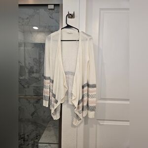 Sweater/cardigan